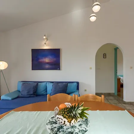 Andi Apartamento Petrčane