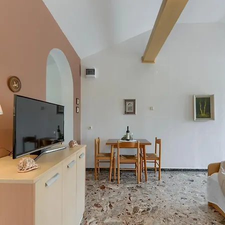 Andi Apartamento *
