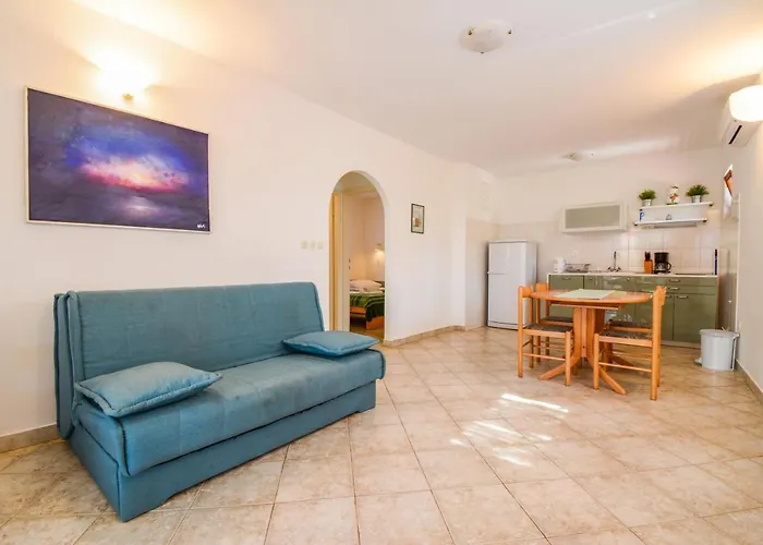 Lägenhet Andi Petrcane