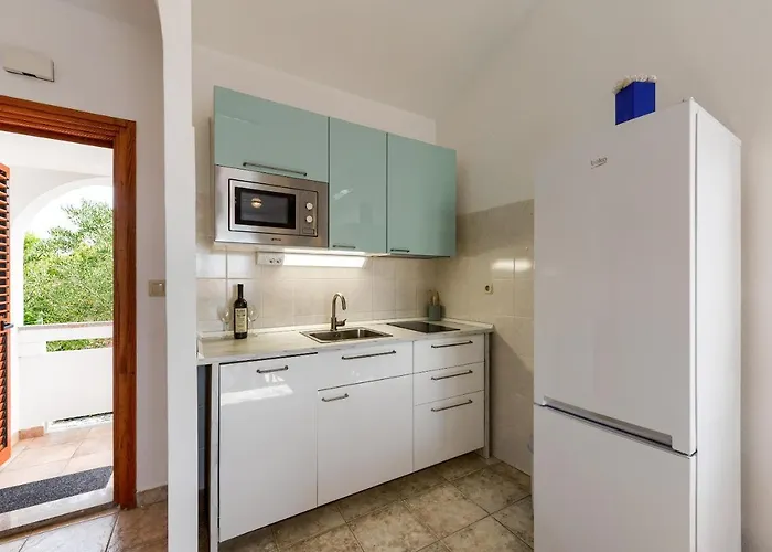 Andi Lägenhet Petrcane