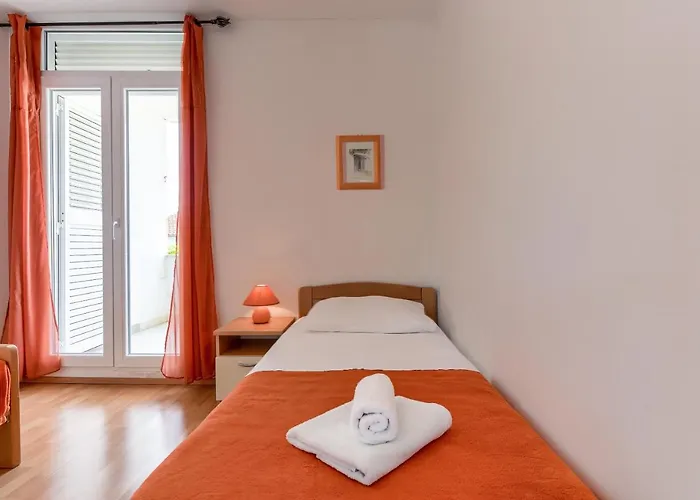 Andi Lägenhet Petrcane