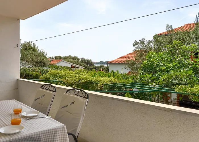 Andi شقة بيتريتْشاني