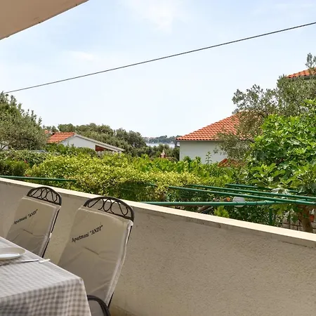 Andi Apartamento Petrčane